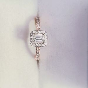 EMERALD CUT DIAMOND RING